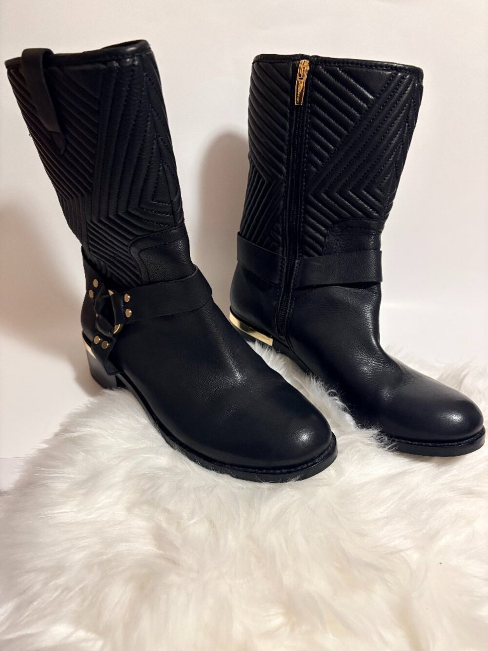 Vince Camuto Winchell Black Leather Quilted Moto Harness Boots Size 10